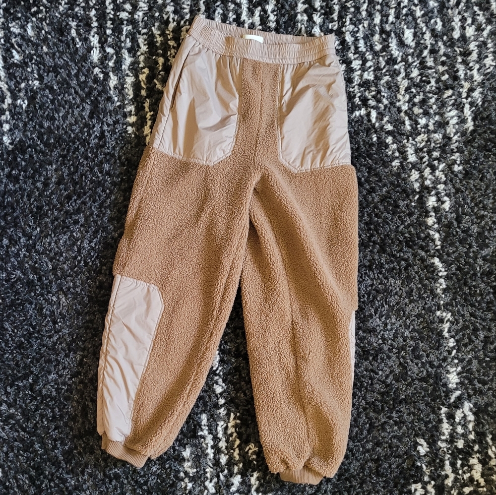 H&M Teddy Jogger